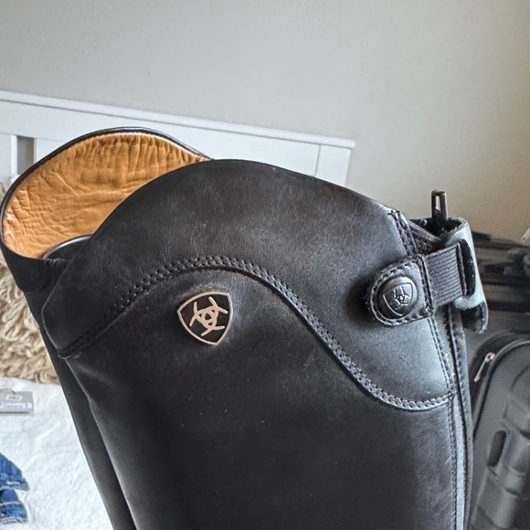 Ariat Women's Palisade tall field boot size 7 US height-short Calf-regular - Picture 15 of 16